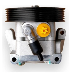 Ford Focus Direksiyon Pompası (Müşürlu Alüminyum Gövde) 2002-2005